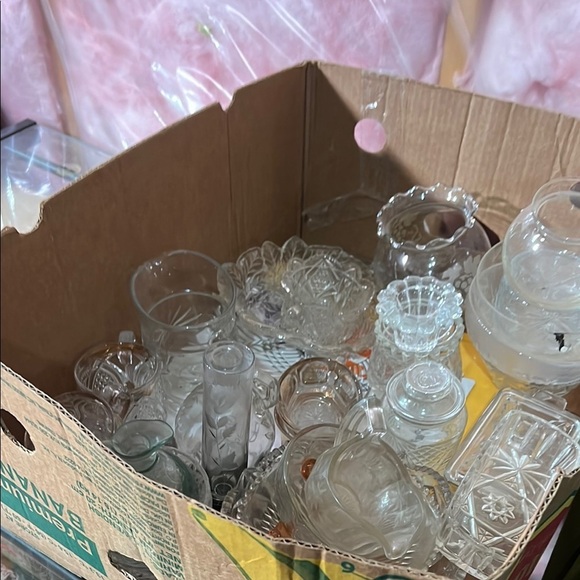 Unlisted Random Crystal, Glass, Pottery Run - Picture 2 of 3